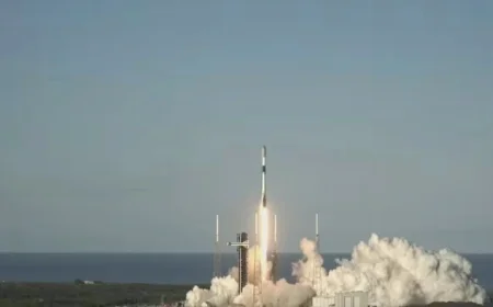 SpaceX Rocket Launches Live from Florida Coast Today at 12:44 p.m.