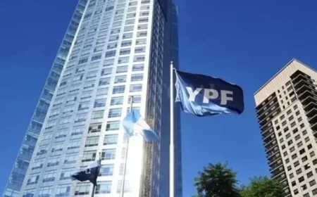 Burford Fund Seeks Argentina’s Contempt Declaration in YPF Case Thursday