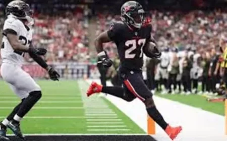 Texans Rookie Woody Marks Seizes Playoff Spotlight to Make His Mark