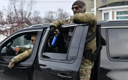 DHS Deploys Hundreds More Federal Agents to Minneapolis, Says Kristi Noem