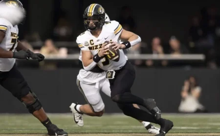 Washington Welcomes QB Beau Pribula as Demond Williams Jr. Waits