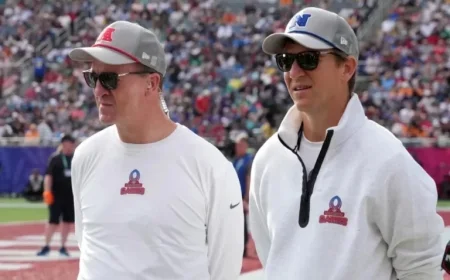 Eli Manning Discusses George Bush’s Protective Team on ManningCast Appearance