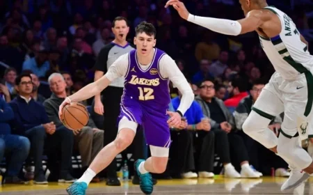 Fantasy Basketball Week 13: Low-Rostered Lakers Like Jake LaRavia Gain Popularity