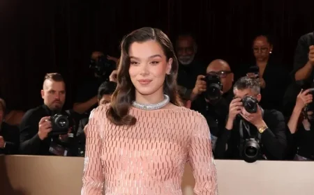 Hailee Steinfeld Shines While Debuting Baby Bump at Golden Globes