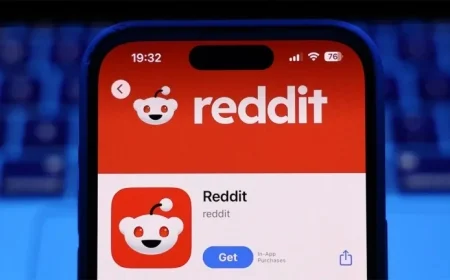 Live Updates: Reddit Faces Massive Outage