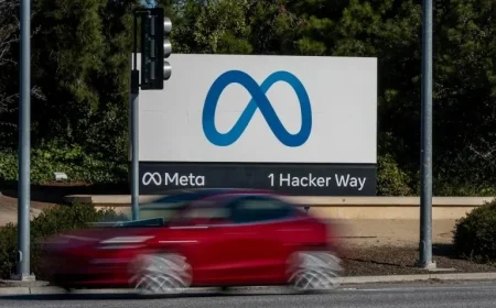 Meta Initiates Layoffs, Shifting Focus from Metaverse to AI Devices