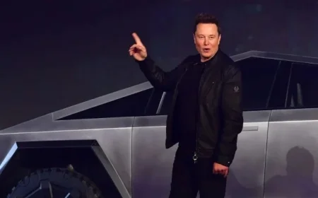 Data Reveals Tesla’s Struggles in Selling the Cybertruck