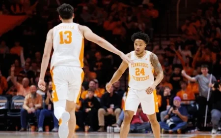 Tennessee vs. Texas A&M: Hoops Showdown Highlights