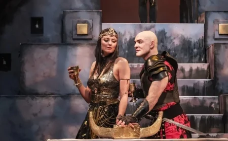 Review: ‘Antony & Cleopatra’ Captures Legendary Romance Wordlessly