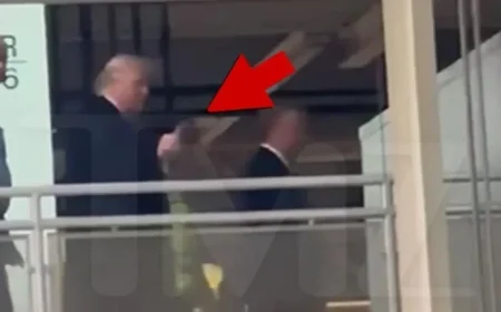 President Trump Caught on Camera Responding to Insulting Ford Worker
