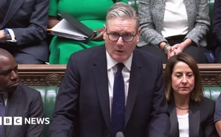 Starmer and Badenoch Clash Live in PMQs Over Digital ID Reversal