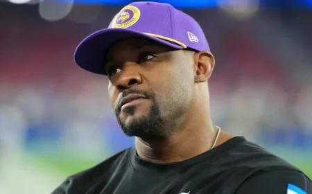 Kevin O’Connell Confident Vikings Will Retain DC Brian Flores Amid Coaching Changes