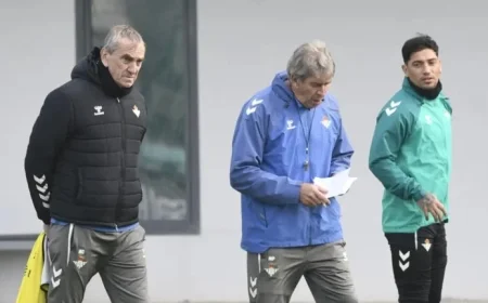 Betis Backs Chimy Ávila in Key Clash Against Elche