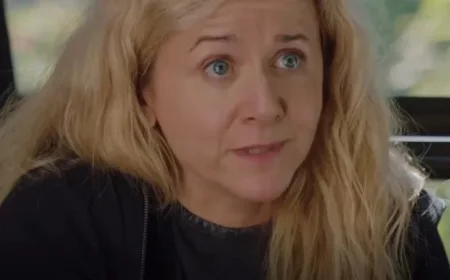 Brigitte Lafleur Returns to “Indéfendable” Seeking a More Relatable Role