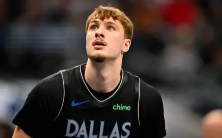Mavericks Star Cooper Flagg Injured, Returns After Locker Room Visit