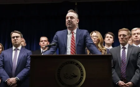 Minnesota’s Top Fraud Prosecutor Joe Thompson Resigns Amid ICE Shooting Inquiry