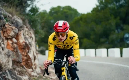 Jonas Vingegaard Targets Giro d’Italia Before 2026 Tour de France Rematch with Pogačar