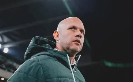 Racing Coach Defies Critics Before Barça Match: “I Don’t Care”