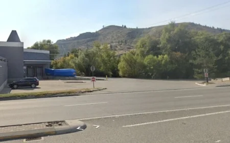 Fire Erupts in Dumpster Behind Vernon Square London Drugs