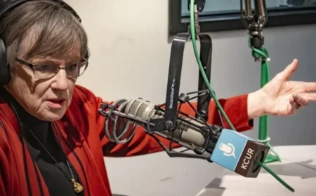 Kansas Gov. Laura Kelly Open to Royals Stadium Deal if Team Acts