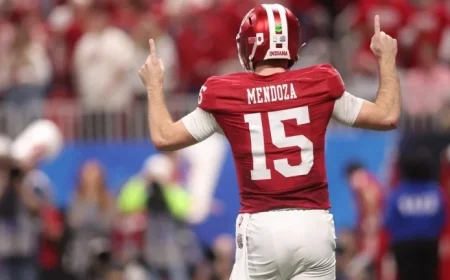 NFL 2026 Mock Draft: Raiders Select Mendoza First, Moore Returns to Oregon