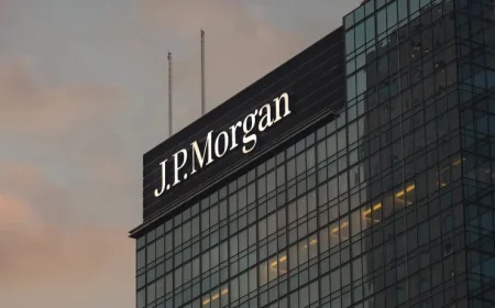 Major Banks Alert: Warning on Trump’s 10% Credit Card Cap