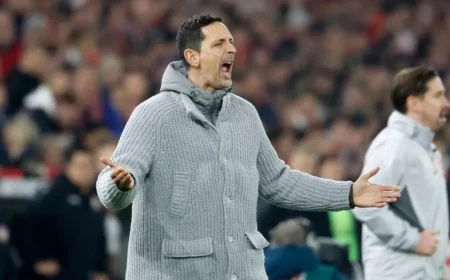 Toppmöller Demands Accountability from Eintracht Players as Tensions Rise