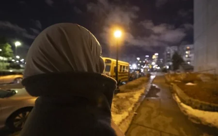 ‘Mamas of Cedar’ Vigilantly Monitor ICE Activity in Minneapolis