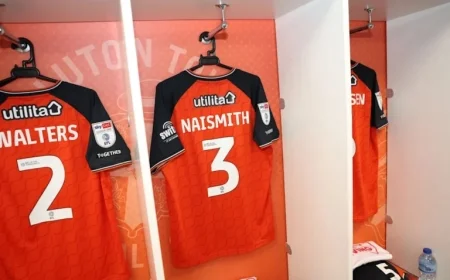 Naismith and Bramall Lead Lineup Against Lincoln