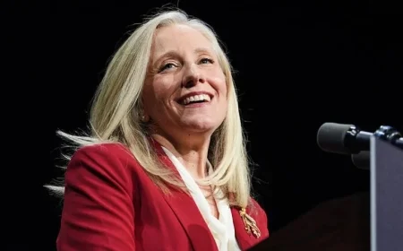 Spanberger Inaugurated as Virginia’s First Female Governor in Historic Ceremony