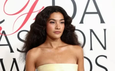 Olivia Dean: How the 2025 Pop Star Rookie Conquered the World