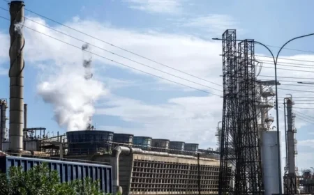 Venezuelan Oil Arrives in U.S., Impacting Gas Prices