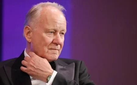 Stellan Skarsgård Criticizes Trump’s Greenland Demands as “Absurd” at European Film Awards