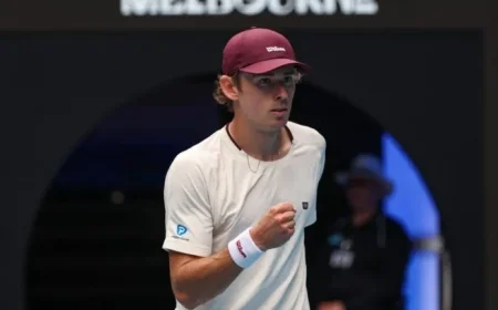 Alex de Minaur Dominates Aussie Open First Round with Ease
