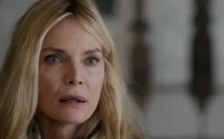 Michelle Pfeiffer and Kurt Russell Shine in New Film