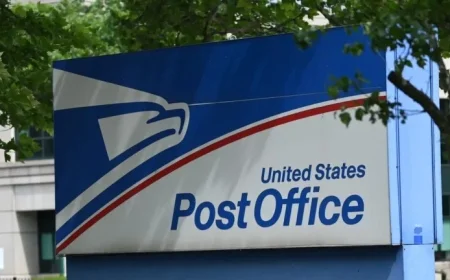 MLK Day 2026: Are Banks, Postal Services, and Deliveries Operational?