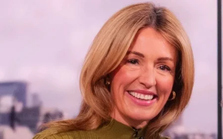 Cat Deeley’s Knit Midi Dress: A Versatile Wardrobe Essential