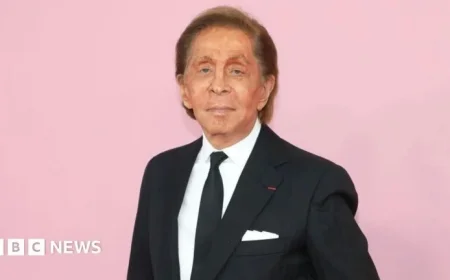 Italian Fashion Icon Valentino Passes Away at 93