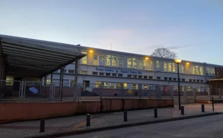 Vandalism Shuts Down Louvroil School for Morning Session