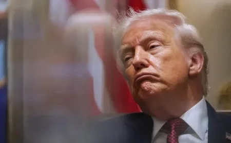 Democrats Pressure Republicans Over Trump’s Greenland Plans