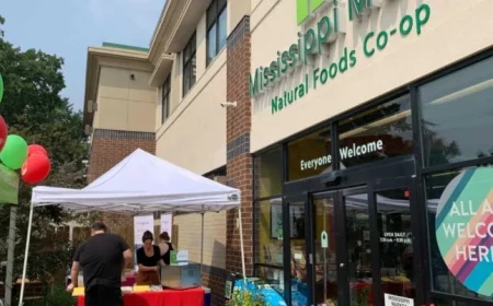 Seven Twin Cities Grocery Stores Close for Anti-ICE Strike