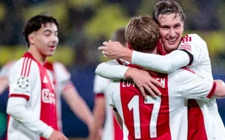 Ajax Triumphs Over Villarreal, Keeps Champions League Dreams Alive
