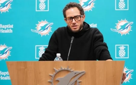 Chargers to Hire Former Dolphins Coach Mike McDaniel as Offensive Coordinator