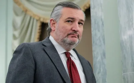 Suns Guard Compared to Ted Cruz in Win Over Nets