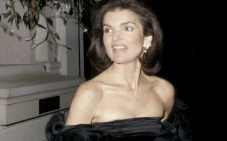 Valentino Garavani: Iconic Design Moments Unveiled