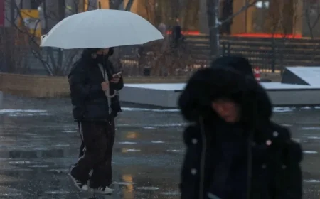 “Prepare Your Umbrellas: Snow and Rain Expected in Central Regions Tomorrow”