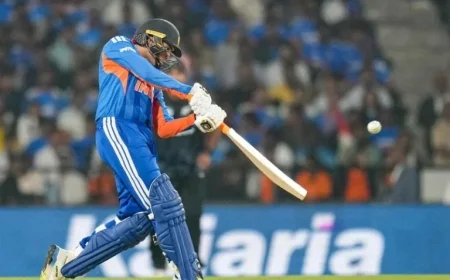 New Zealand Struggles in Nagpur T20I, Loses Third Wicket Chasing 239