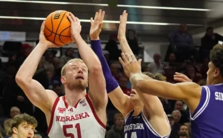 Huskers to Face Washington Wednesday Night at Nebraska Stadium