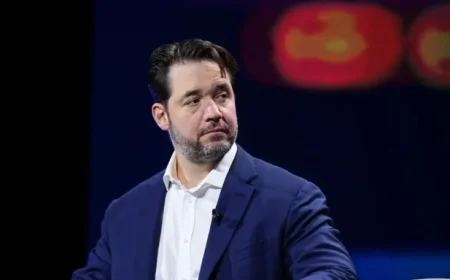 Alexis Ohanian Reveals in Three Words What He Misses About Leading Reddit