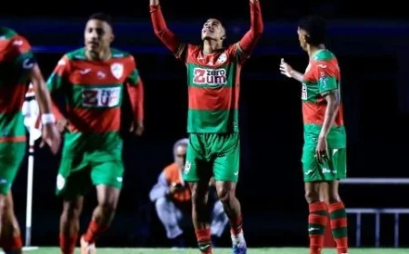 Calleri Scores Twice, São Paulo Defeated by Portuguesa Amid Chaos